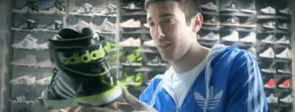 Spot Footlocker - Walk Tall - Adidas Originals