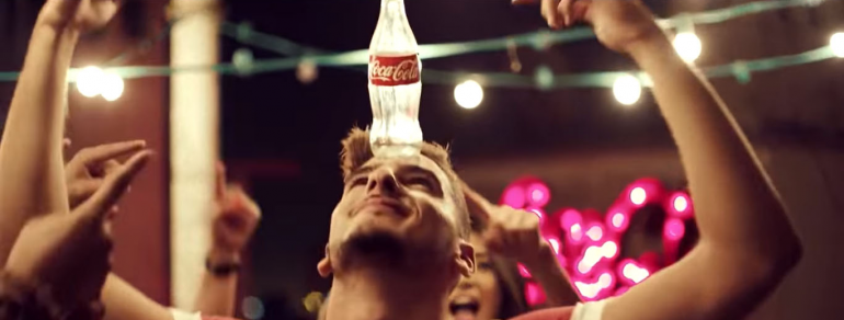 Kader Japonais feat Dalia Chih - Hagda hagda Pub Coca Cola